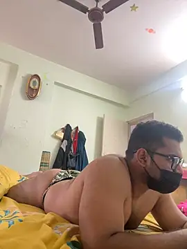 Snapshot of chocolateboy003 chatting on January 16, 2025, 5:21 am chocolateboy003 online show from January 16, 2025, 5:21 am