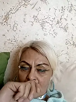 Snapshot of Gardener_of_Illusions chatting on December 2, 2025, 12:55 am Gardener of Illusions online show from December 2, 2025, 12:55 am