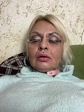 Snapshot of Gardener_of_Illusions chatting on October 23, 2025, 4:11 am Gardener of Illusions online show from October 23, 2025, 4:11 am