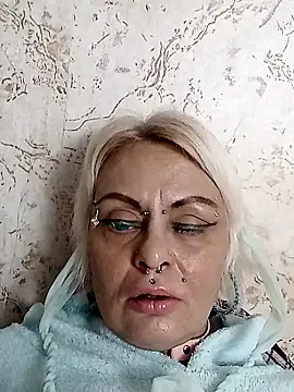 Snapshot of Gardener_of_Illusions chatting on November 26, 2025, 10:32 pm Gardener of Illusions online show from November 26, 2025, 10:32 pm