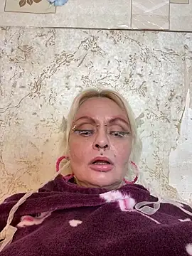 Snapshot of Gardener_of_Illusions chatting on November 28, 2025, 12:11 am Gardener of Illusions online show from November 28, 2025, 12:11 am