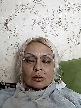 Snapshot of Gardener_of_Illusions chatting on November 11, 2025, 12:00 pm Gardener of Illusions online show from November 11, 2025, 12:00 pm