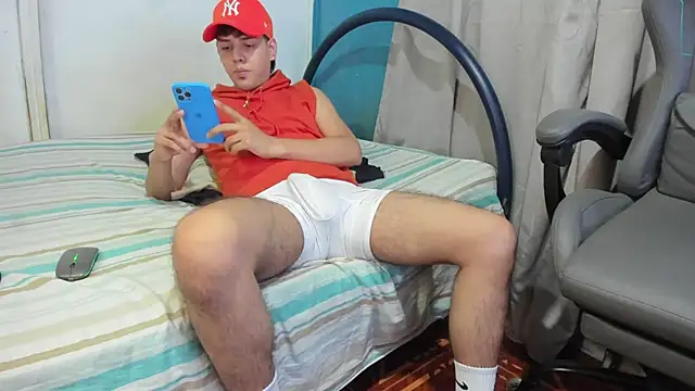 Snapshot of zackmontieel chatting on November 25, 2025, 8:14 am zackmontieel online show from November 25, 2025, 8:14 am