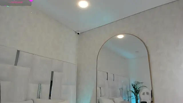 Snapshot of im_nika_ chatting on September 22, 2025, 4:46 pm im nika online show from September 22, 2025, 4:46 pm