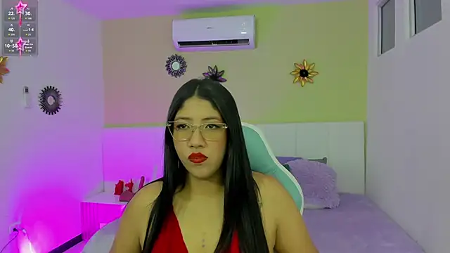 estrella bigboobs14 online show from September 25, 2025, 6:25 pm