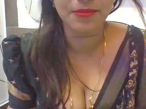 Snapshot of Sexy-Shalinii chatting on April 22, 2026, 6:04 pm Sexy-Shalinii online show from April 22, 2026, 6:04 pm