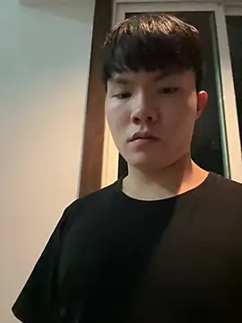 Snapshot of thehornyboyz chatting on January 14, 2026, 3:37 pm thehornyboyz online show from January 14, 2026, 3:37 pm