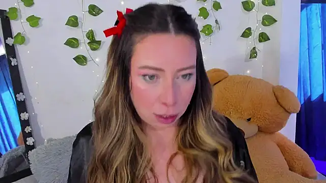 Snapshot of JanneKim chatting on November 26, 2025, 1:55 pm JanneKim online show from November 26, 2025, 1:55 pm