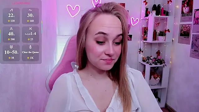 LianaBright online show from May 20, 2026, 1:46 am