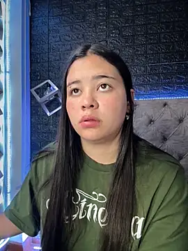 Paloma  LS online show from September 28, 2025, 7:21 pm