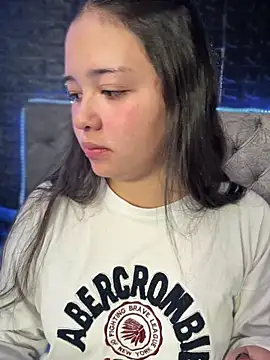 Paloma  LS online show from November 26, 2025, 7:47 pm