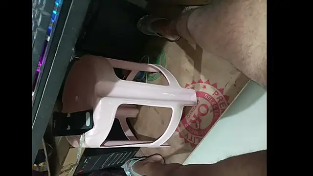 Snapshot of jimmy_indian_bull chatting on September 29, 2025, 9:09 pm jimmy indian bull online show from September 29, 2025, 9:09 pm