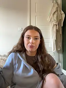 Snapshot of Krystal_Tx chatting on March 5, 2025, 2:56 pm Krystal Tx online show from March 5, 2025, 2:56 pm