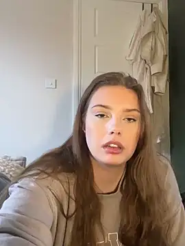 Snapshot of Krystal_Tx chatting on March 7, 2025, 2:56 pm Krystal Tx online show from March 7, 2025, 2:56 pm