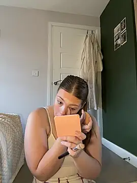 Snapshot of Krystal_Tx chatting on March 17, 2025, 11:21 am Krystal Tx online show from March 17, 2025, 11:21 am