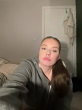 Snapshot of Krystal_Tx chatting on February 13, 2025, 7:31 pm Krystal Tx online show from February 13, 2025, 7:31 pm