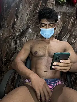 rony6663 online show from September 10, 2025, 9:52 am