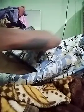 Snapshot of aadhini01 chatting on February 11, 2025, 6:01 pm aadhini01 online show from February 11, 2025, 6:01 pm