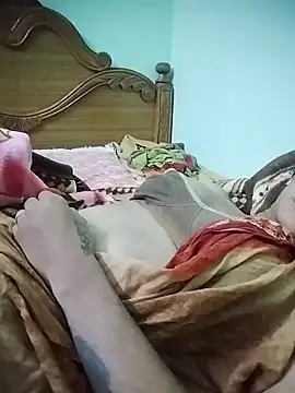 Snapshot of aadhini01 chatting on January 31, 2025, 9:59 pm aadhini01 online show from January 31, 2025, 9:59 pm