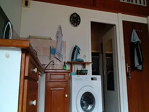 Snapshot of Lauzo21 chatting on February 25, 2026, 7:30 am Lauzo21 online show from February 25, 2026, 7:30 am