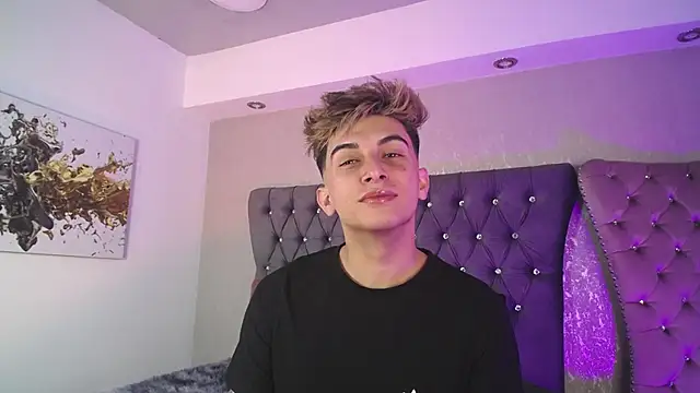 MrWilliseo online show from September 24, 2025, 2:18 am