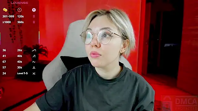 Snapshot of whoa-hoa-hoa-hoa-hoa chatting on October 21, 2025, 10:36 am whoa-hoa-hoa-hoa-hoa online show from October 21, 2025, 10:36 am