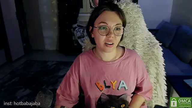 Snapshot of whoa-hoa-hoa-hoa-hoa chatting on March 2, 2025, 9:08 pm whoa-hoa-hoa-hoa-hoa online show from March 2, 2025, 9:08 pm