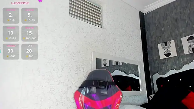 Snapshot of KENDER21_ chatting on October 29, 2025, 8:41 pm KENDER21 online show from October 29, 2025, 8:41 pm