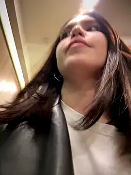 meow girl online show from October 3, 2025, 2:29 pm