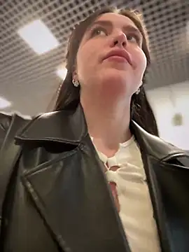 meow girl online show from March 1, 2025, 9:07 am