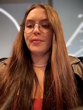 meow girl online show from March 2, 2026, 12:01 pm