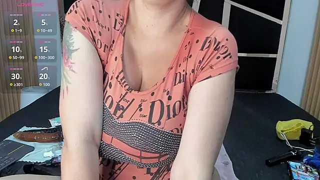 Snapshot of yahaira_ chatting on October 30, 2025, 1:09 pm yahaira online show from October 30, 2025, 1:09 pm