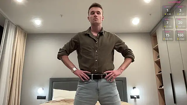 Snapshot of cute_mark chatting on November 6, 2025, 7:40 pm cute mark online show from November 6, 2025, 7:40 pm