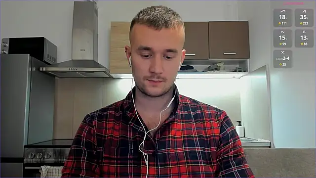 Snapshot of cute_mark chatting on February 15, 2025, 9:06 pm cute mark online show from February 15, 2025, 9:06 pm