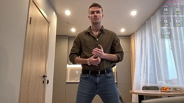 Snapshot of cute_mark chatting on November 29, 2025, 8:14 am cute mark online show from November 29, 2025, 8:14 am