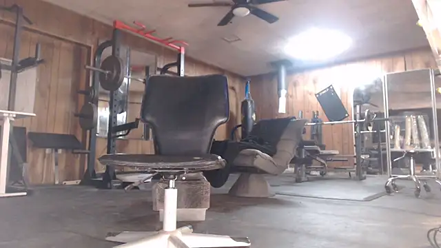 n8vpumpnhump online show from April 21, 2026, 4:08 am