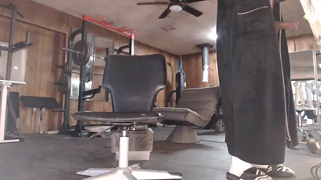 n8vpumpnhump online show from April 20, 2026, 3:13 pm