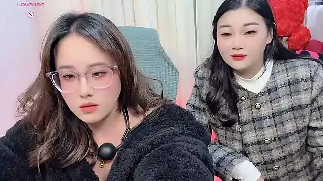 Kele-168 online show from November 10, 2025, 12:48 am