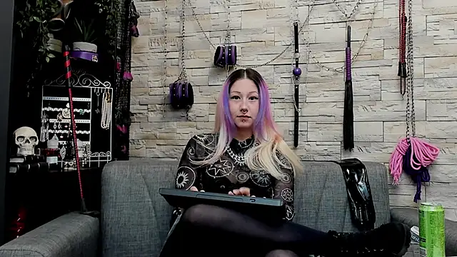 CruelMistress online show from February 10, 2026, 12:53 am