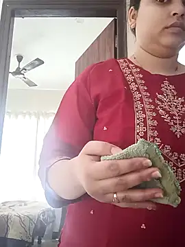 rituu07 online show from February 26, 2025, 4:30 am