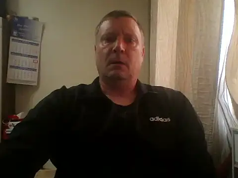 Snapshot of c6tm5 chatting on November 10, 2025, 8:19 am c6tm5 online show from November 10, 2025, 8:19 am