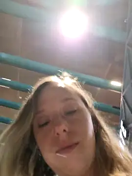 Snapshot of Public_Katrisha chatting on January 20, 2025, 4:55 pm Public Katrisha online show from January 20, 2025, 4:55 pm