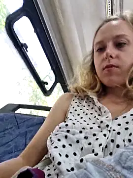 Snapshot of Public_Katrisha chatting on March 18, 2025, 2:28 pm Public Katrisha online show from March 18, 2025, 2:28 pm