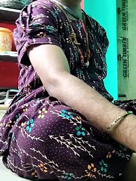 Snapshot of Tamilrojanew chatting on May 3, 2026, 6:07 am Tamilrojanew online show from May 3, 2026, 6:07 am