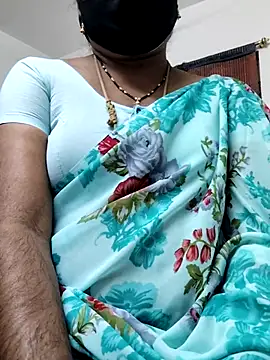 Snapshot of Tamilrojanew chatting on April 20, 2026, 5:25 pm Tamilrojanew online show from April 20, 2026, 5:25 pm