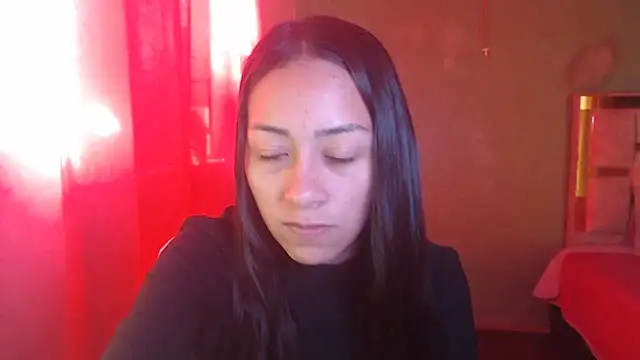 Little aphrodite online show from October 30, 2025, 8:39 pm