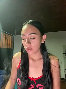 Snapshot of Little_aphrodite chatting on February 16, 2026, 3:38 am Little aphrodite online show from February 16, 2026, 3:38 am