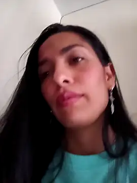 Snapshot of chloewildd_ chatting on October 5, 2025, 9:49 pm chloewildd online show from October 5, 2025, 9:49 pm