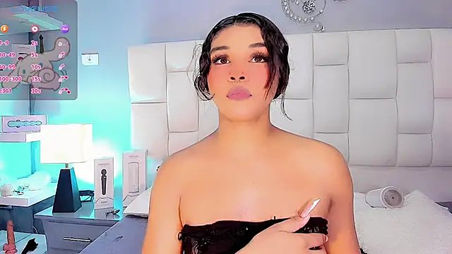 Snapshot of ValentinaMarinn chatting on March 21, 2025, 1:02 am ValentinaMarinn online show from March 21, 2025, 1:02 am