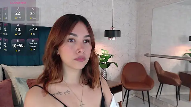 AdeleAndersonn online show from October 8, 2025, 7:58 pm